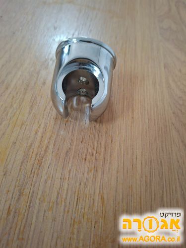 מעמד לטוש אמבטיה