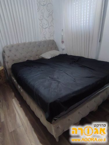 מיטה זוגית
