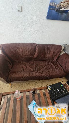שתי ספות של 3 ו2 מושבים בדחיפות להיום