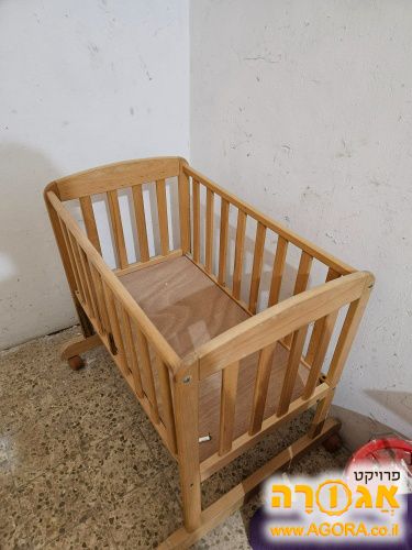 עריסת תינוק