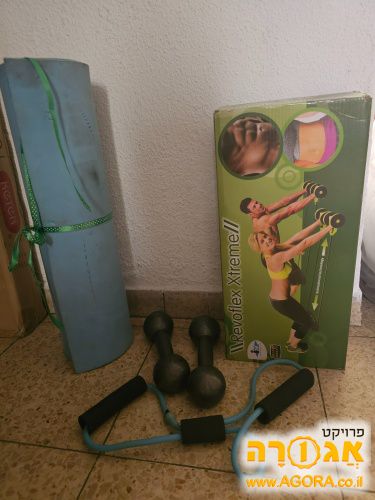 מכשיר לחיטוב הבטן ומשקולות