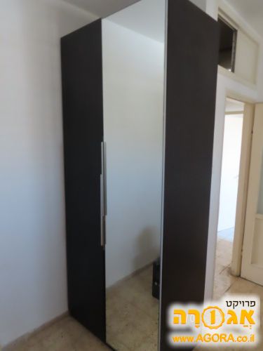 ארונות