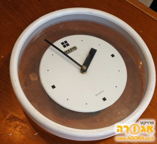 שעון קיר מטוטלת לתיקון או לחלקים