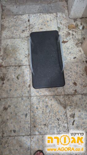 עגלה למחשב נייד