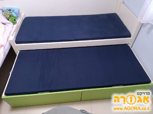 מיטת יחיד + מיטת חבר