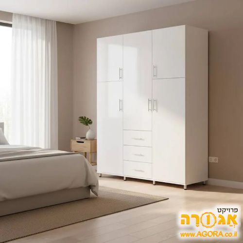 ארון בגדים