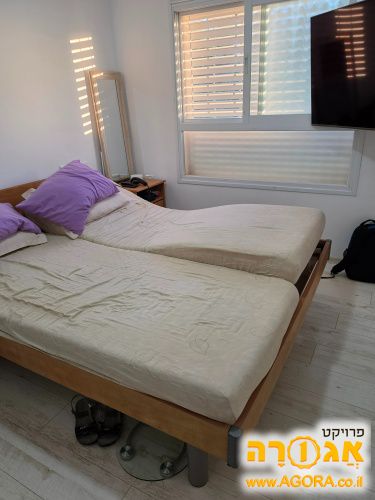 מיטה מתכווננת זוגית