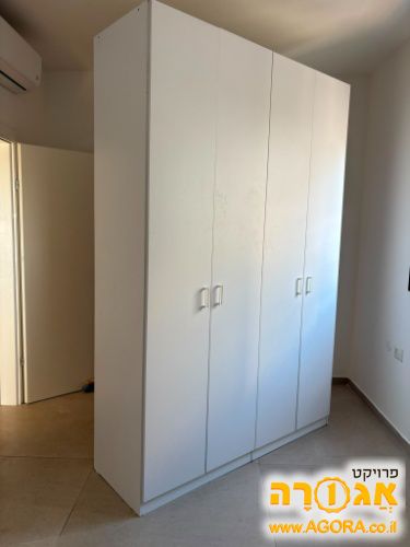 ארון 4 דלתות