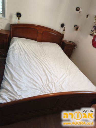 מיטה זוגית