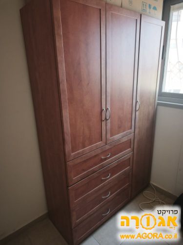 ספריה (עבודת נגרות)