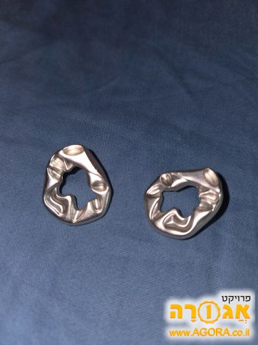 עגילים