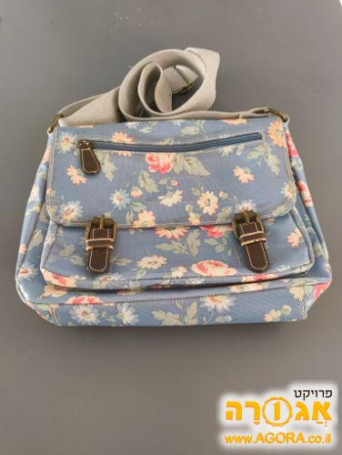 תיק פרחוני יפה