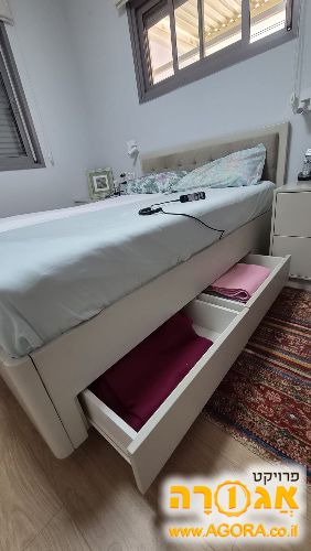 מיטה זוגית מתכווננת 2 מזרוני איירופלקס