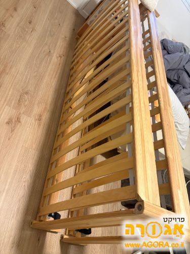 מיטת יחיד (איקאה
