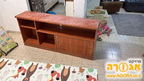 שידת טלוויזיה