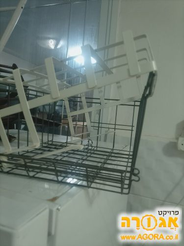 מדפי ברזל מאיקאה