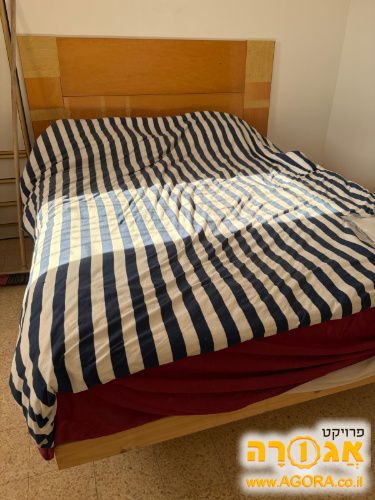 מיטה זוגית