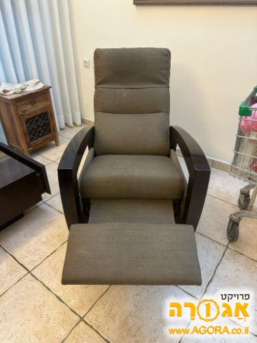 כורסת טלויזיה