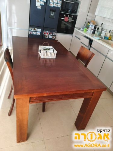 שולחן פינת אוכל