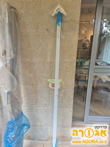 מסך הקרנה מתקפל לתמונות/ סרטים