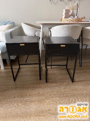 שידות לצד מיטה