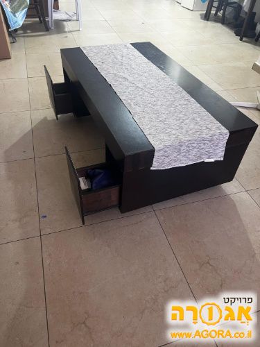 שולחן סלון