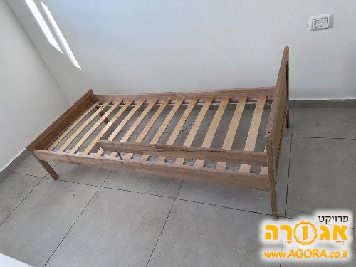 מיטת מעבר (ילד) ללא מזרן