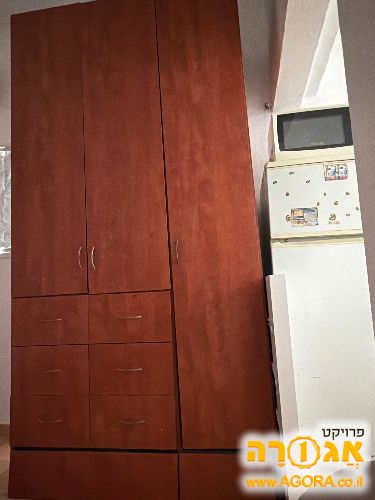 ארון בגדים