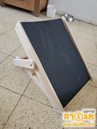משטח גירוד לכלב/חתול