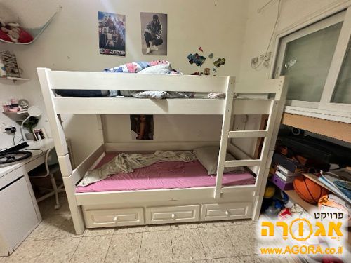מיטת קומותיים