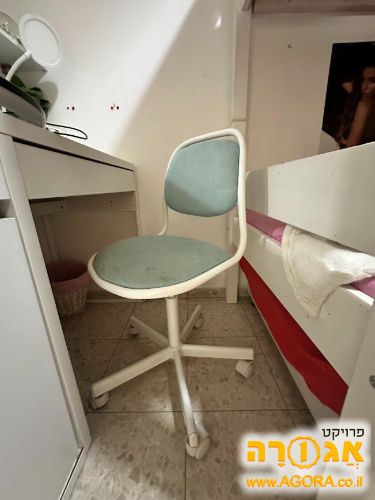 כסא לילד.ה