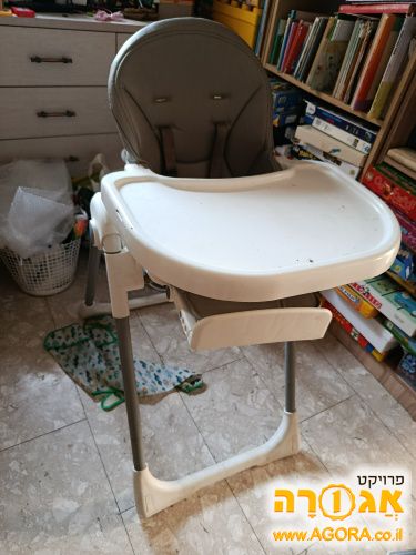 כיסא אוכל לתינוק