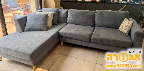 ספה פינתית גדולה
