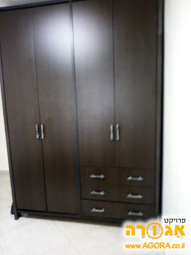 ארון 4 דלתות