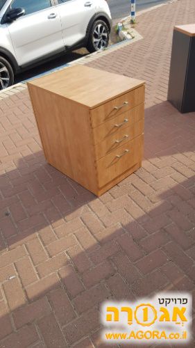 שידת מגרות