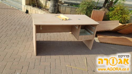 שולחן משרדי 3
