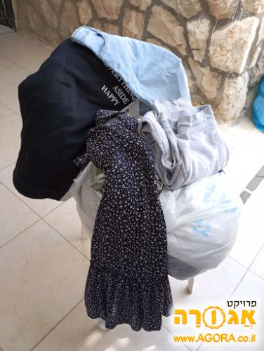 בגדי נשים ונערות