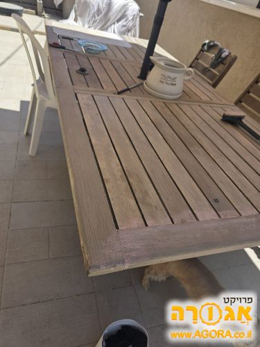 שולחן