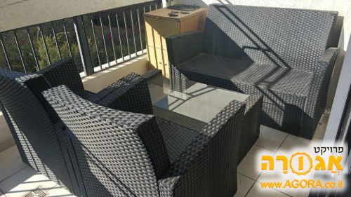 רהיטי מרפסת