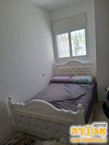 מיטה וחצי