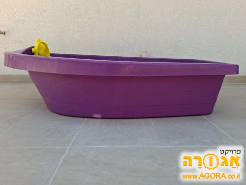 בריכת סירה