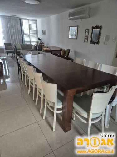 שולחן פינת אוכל נפתח ל 16 איש במצב כמו ח