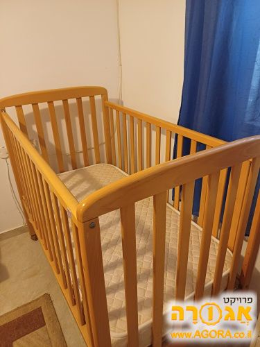 מיטת תינוק