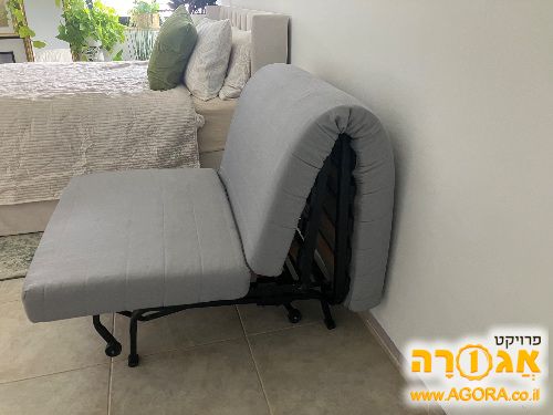 כורסא נפתחת למיטה איקאה