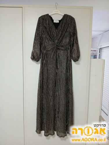 שמלת ערב זהב