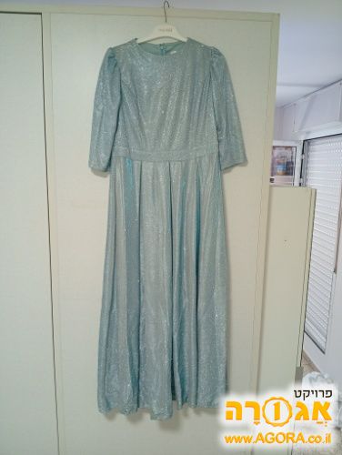 שמלת ערב תכלכלה