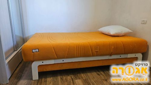 מיטה וחצי