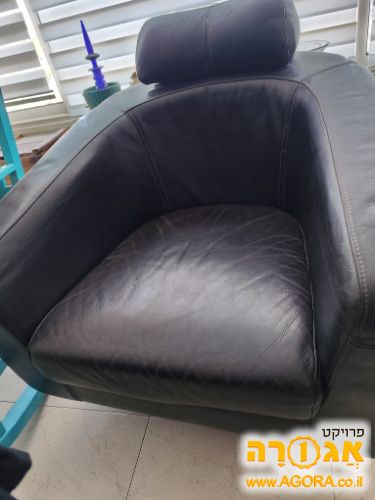 כורסא מעור. מעוצבת, נוחה ומהממת!!