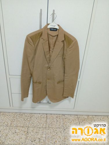 בלייזר לגבר קאמל