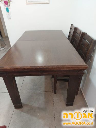שולחן פינת אוכל